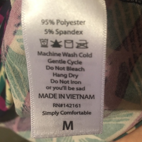 NWT LuLaRoe M Gigi Top - Picture 5 of 7